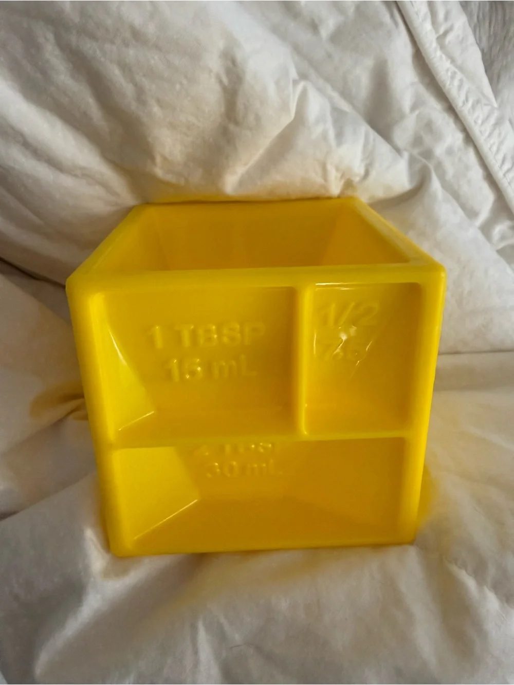 Bright Yellow Square Plastic Measuring Cup
